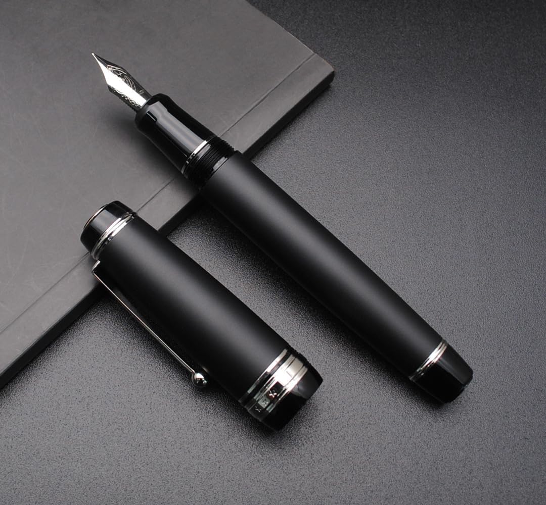 Metal Big Fountain Pen Set Medium Nib 0.7mm, Includes Ink Refill Converter, 5 Ink Cartridges & Gift Box (Medium Nib 0.7mm, Matte Black with Silvery Clip)