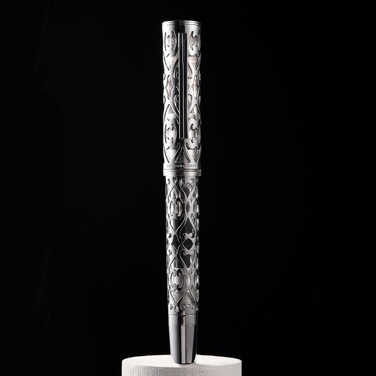 Hongdian D1 Piston Fountain Pen Extra Fine Nib, Hollow Skeleton & Resin Pen with Metal Case Set (Silver)