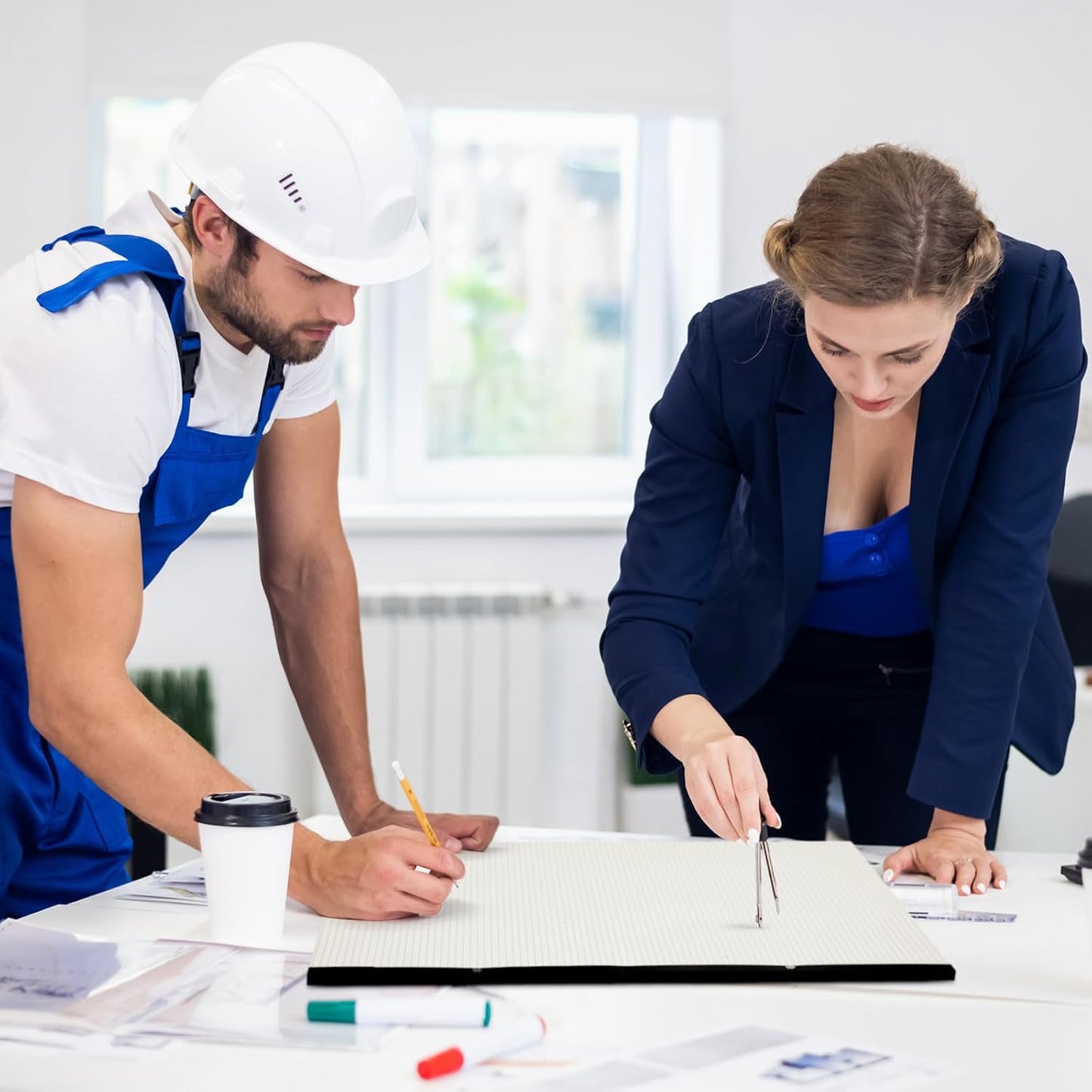 Fainne Large Engineering Graph Paper Pad 22''x17'' Landscape 4" x 4"Grid Pad Giant Drafting Sketching Graph Paper for Engineer Architect Designer Mathematician Draftsman(Beige and Black)