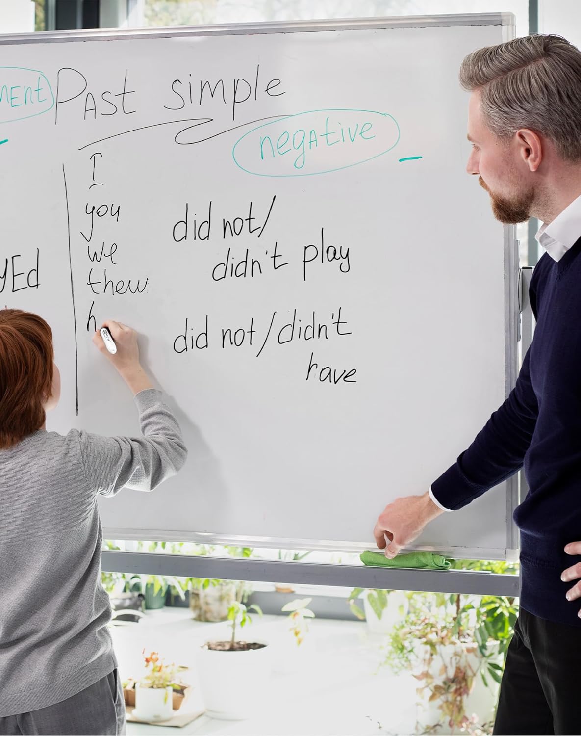 SFAIH Dry Erase Markers Chisel Tip Bulk, 144 Pack Black White Board Markers, Versatile Lines, Low Odor, 1s Quickly Dry, Perfect for School Supplies and Office