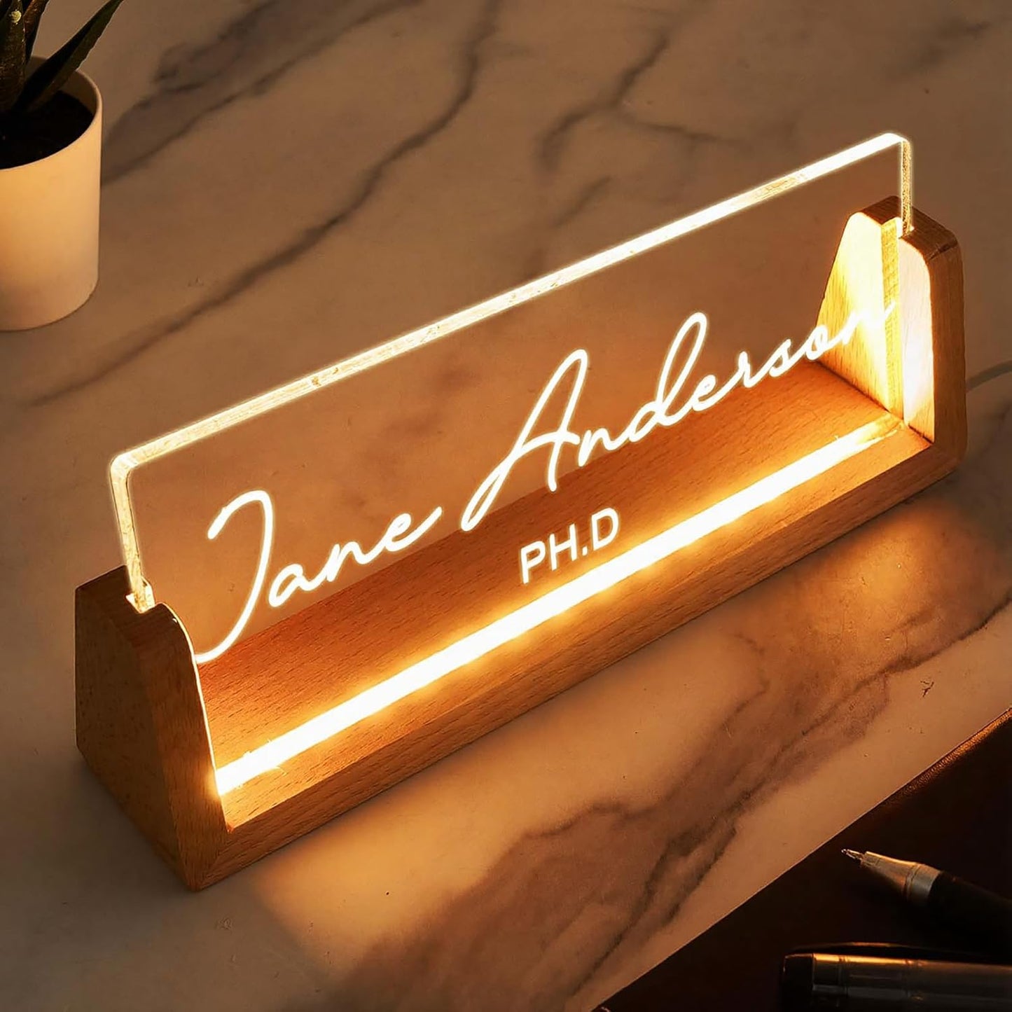 Desk Name Plate Personalized Custom Light Up Office Name Plate Customized Acrylic Name Plates for Desks Personalized Gifts Office Decor for Boss Coworkers Teacher Employee Appreciation Gifts (Design1)
