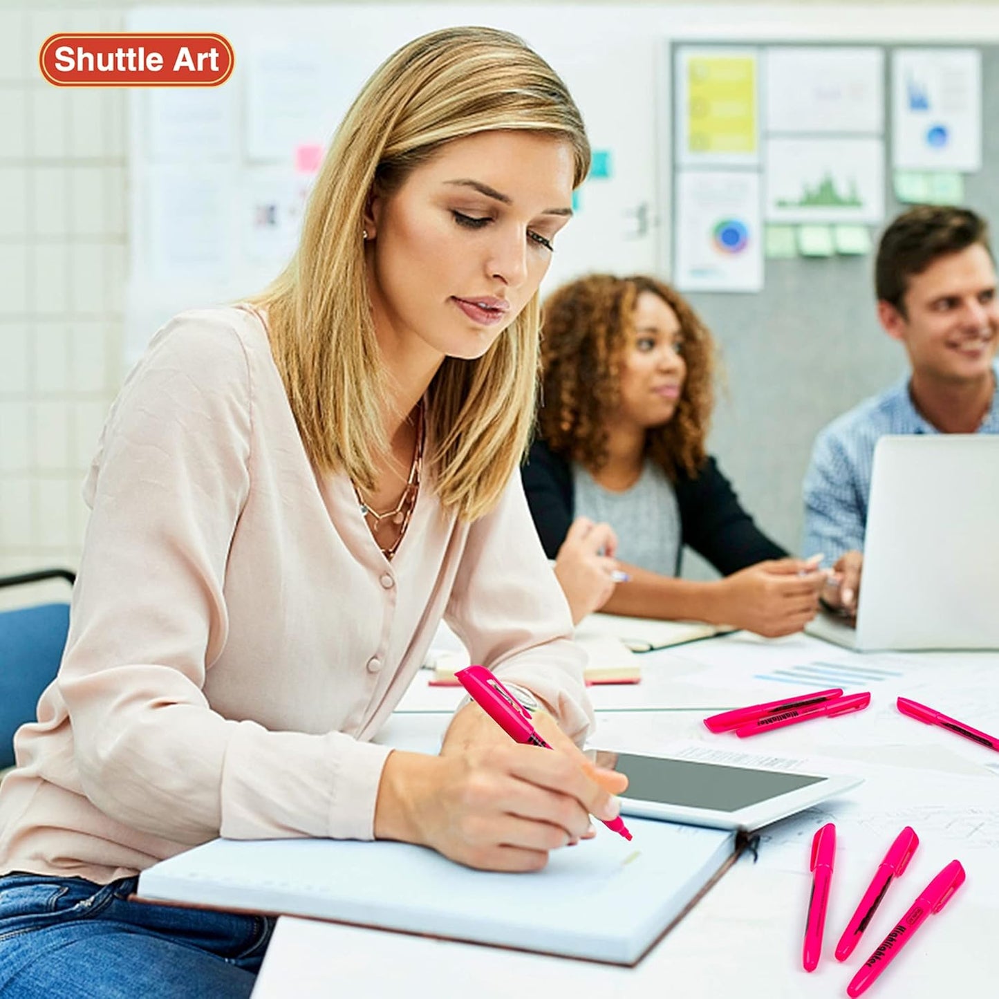 Shuttle Art Highlighters, 30 Pack Highlighters Bright Colors, Pink Colors Chisel Tip Dry-Quickly Non-Toxic Highlighter markers for Adults Kids Highlighting in the Home School Office