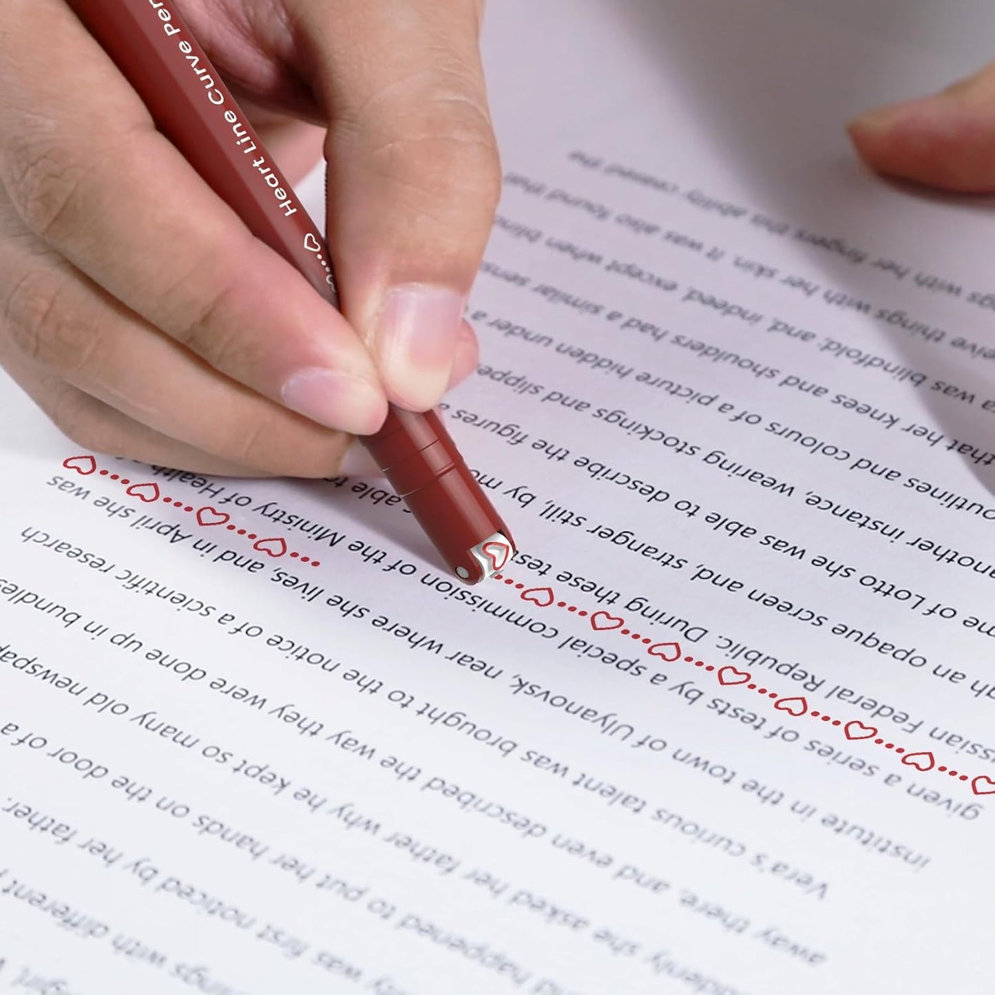 AECHY Colored Curve Highlighter Pens Set - 8 Different Shapes & 8 Colors Fine Tips for Writing, Journaling, Note Taking, Drawing, Scrapbook Art, School Supplies (Classic)