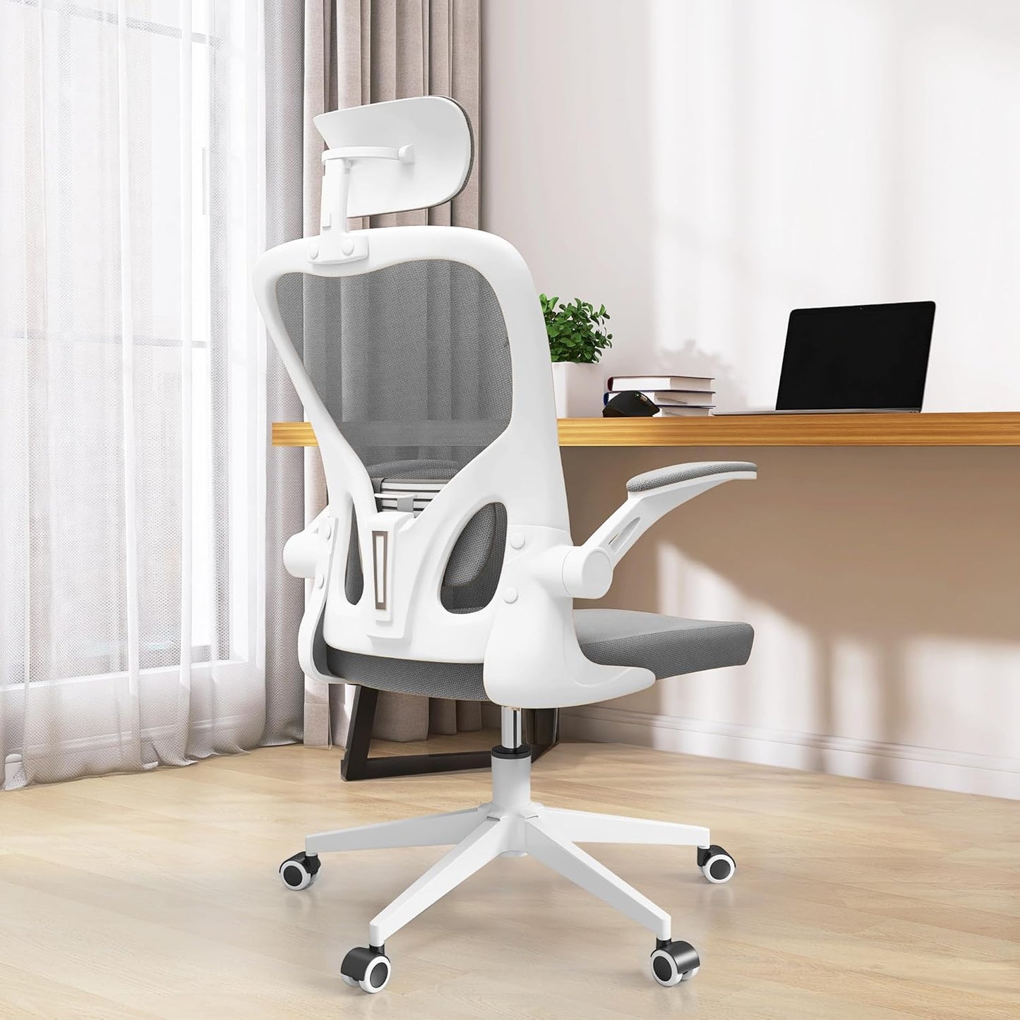 Ergonomic Office Chair, High-Back Mesh Computer Desk Chair with Adjustable Height, Lumbar Support, Flip-Up Armrests,headrest，and Swivel Rolling Design for Home and Office Use