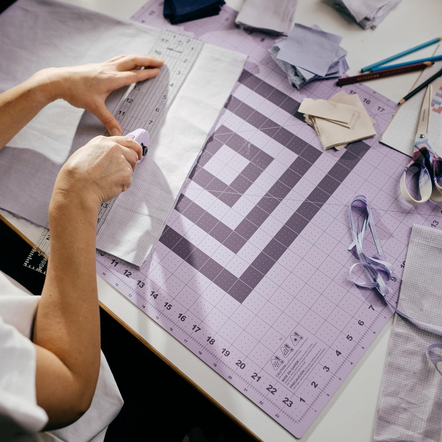 Fiskars Self Healing Cutting Mat with Grid for Sewing, Quilting, and Crafts - 18" x 24 Grid Lilac/Mountain Haze